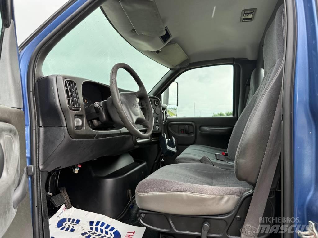 GMC C7500 Tovornjaki cisterne