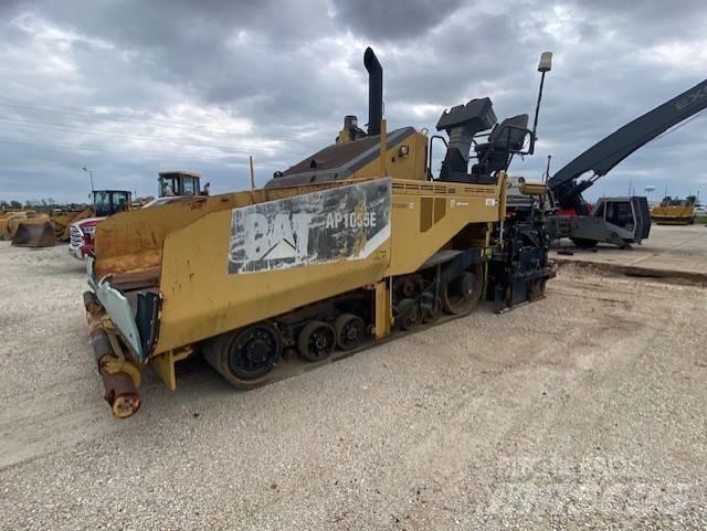 CAT AP1055E Asfaltni finišerji