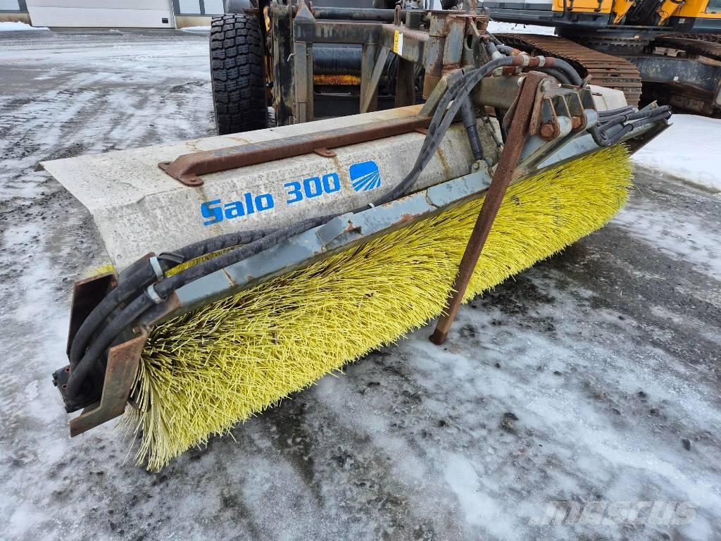 Salo 300 Avoharja Metle