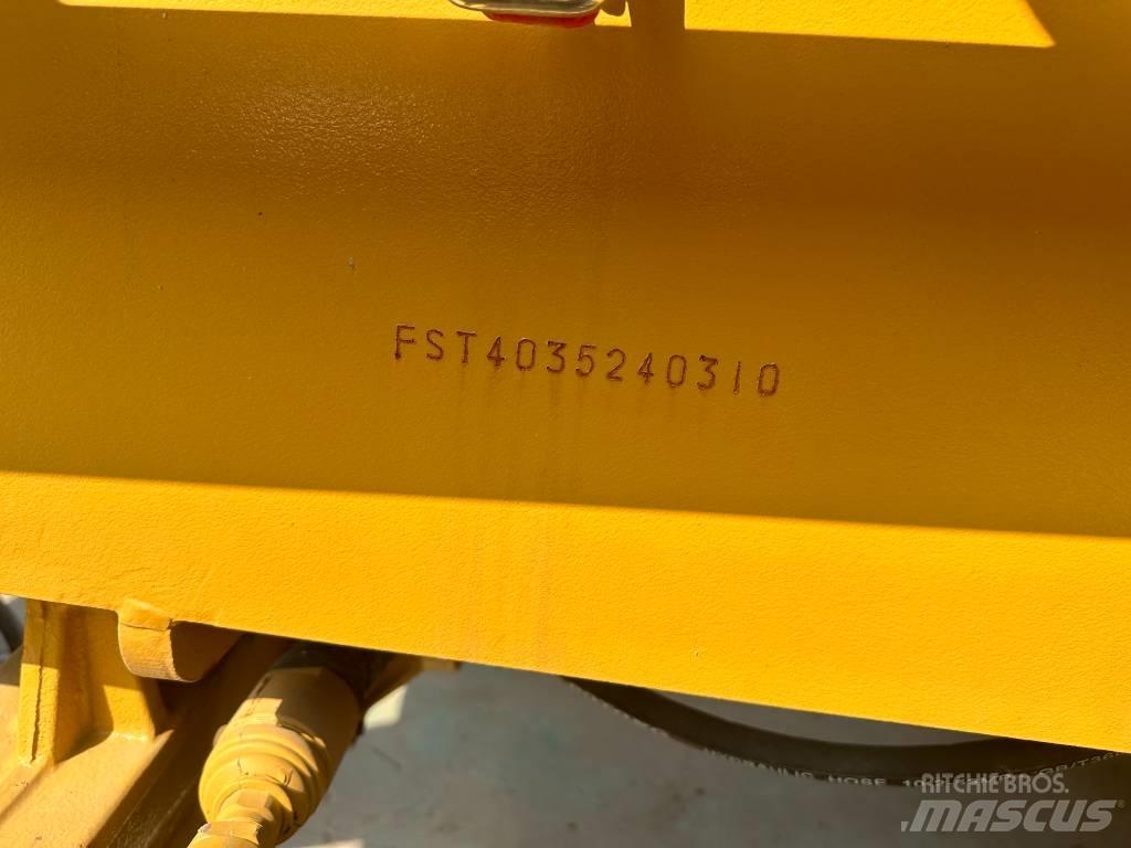 CAT 420 F ST Rovokopači