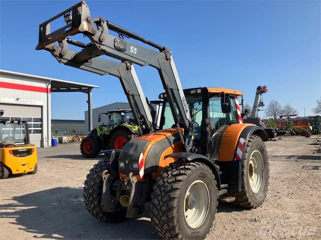 Valtra N122 Direct Traktorji