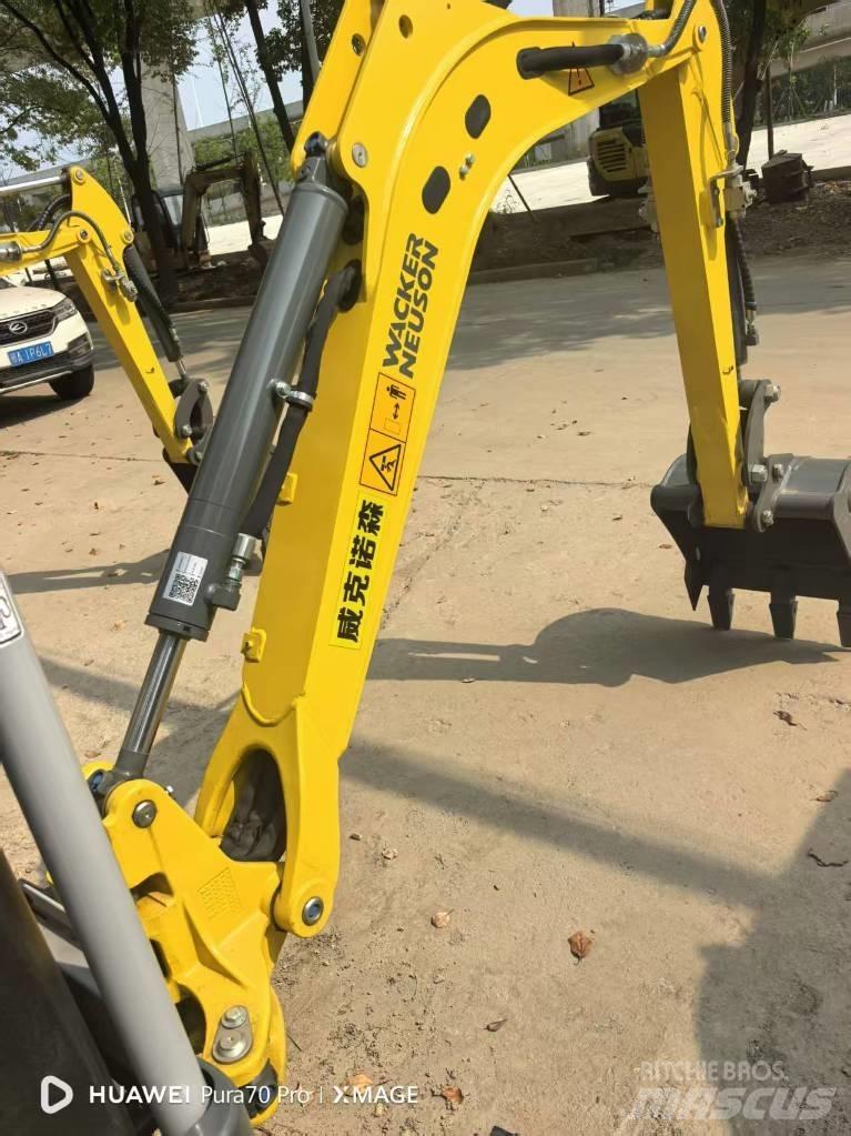 Wacker Neuson EZ 20 Bagri goseničarji
