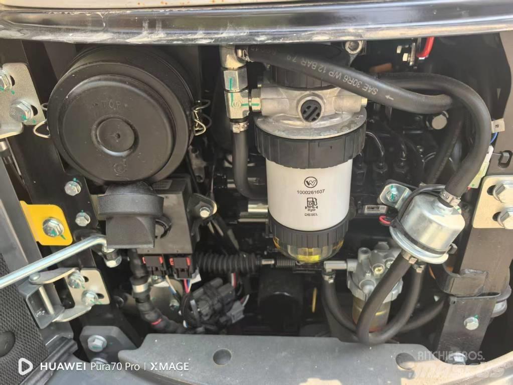Wacker Neuson EZ 20 Bagri goseničarji