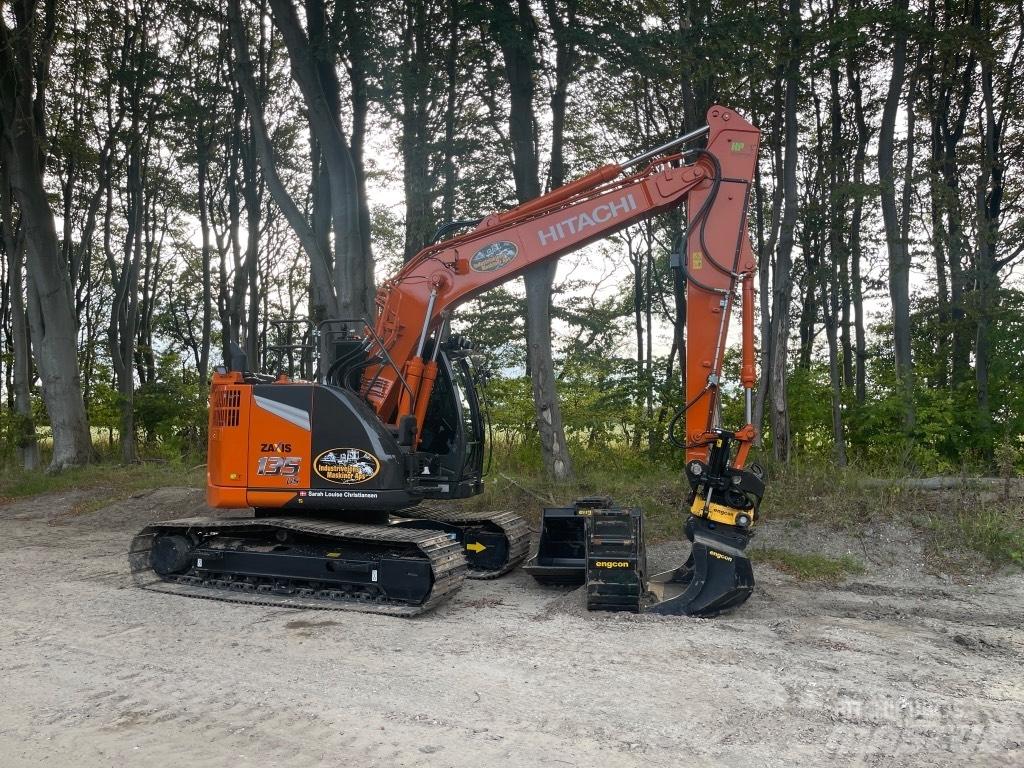 Hitachi ZX 135 US-7 Bagri goseničarji