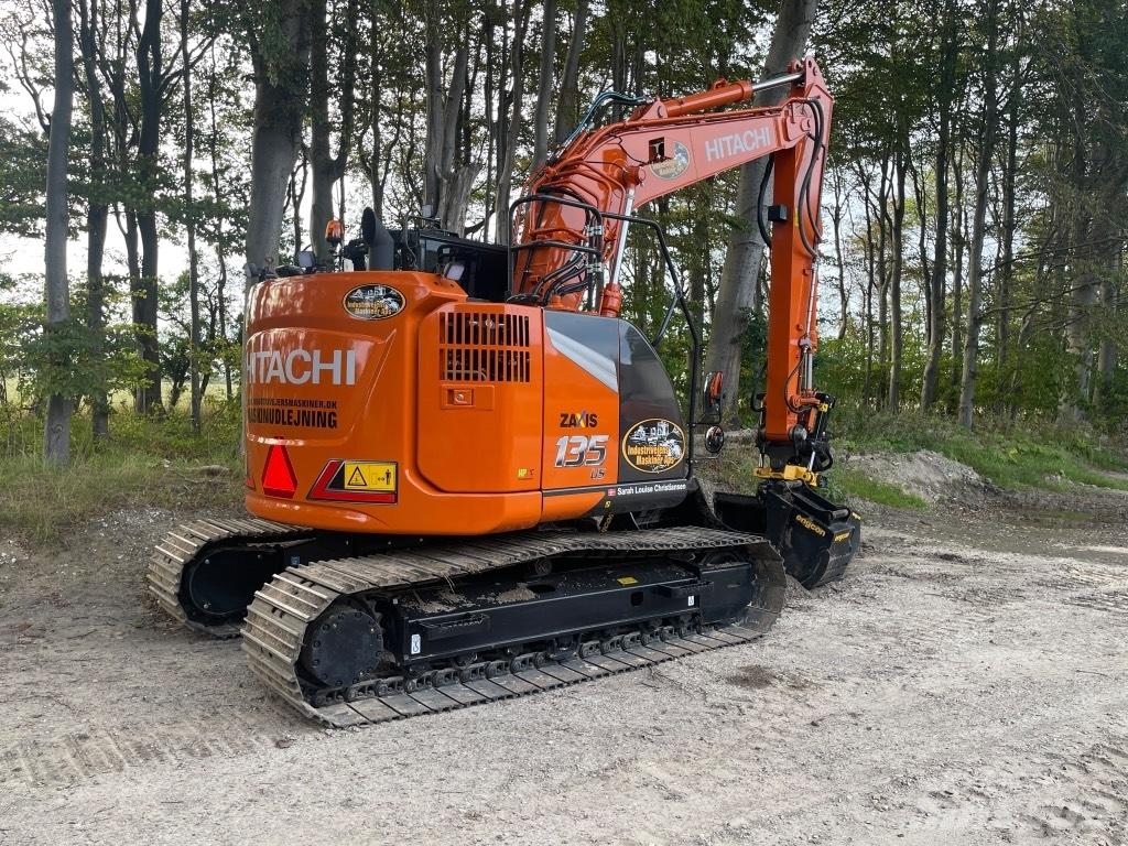 Hitachi ZX 135 US-7 Bagri goseničarji