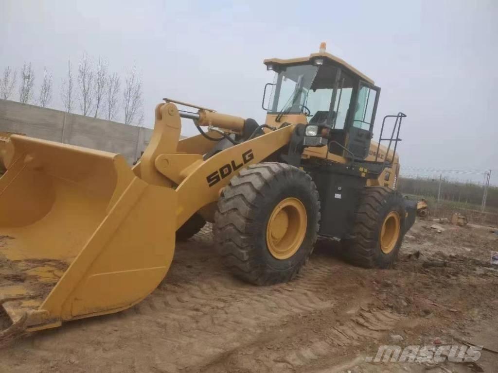 SDLG LG 955 F Kolesni nakladalci