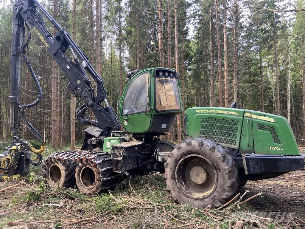 John Deere 1170 E Harvesterji