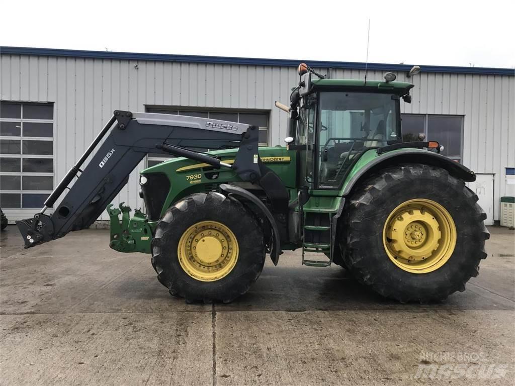 John Deere 7930 Traktorji