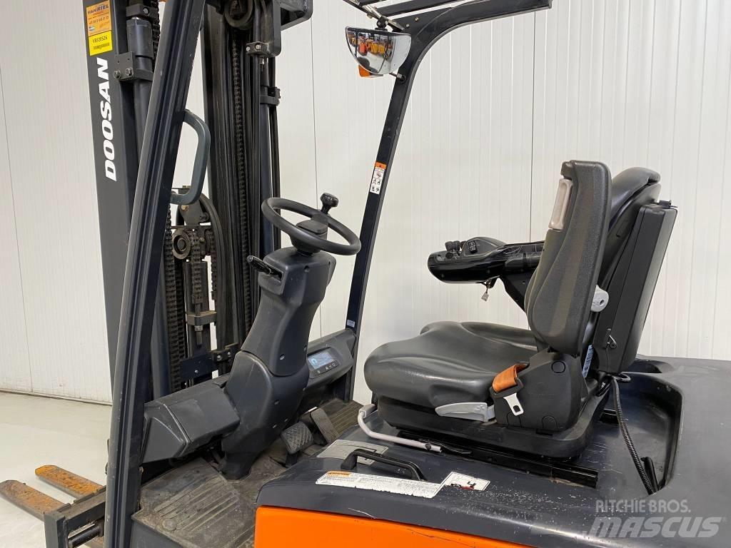 Doosan B20TL-7 Električni viličarji