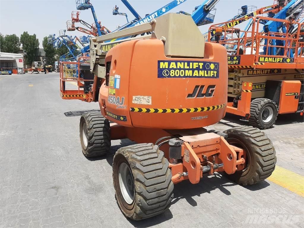 JLG 450AJ Zglobne dvižne ploščadi