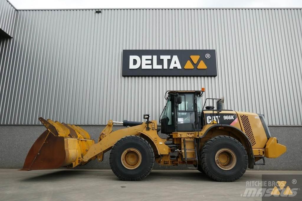 CAT 966K Kolesni nakladalci