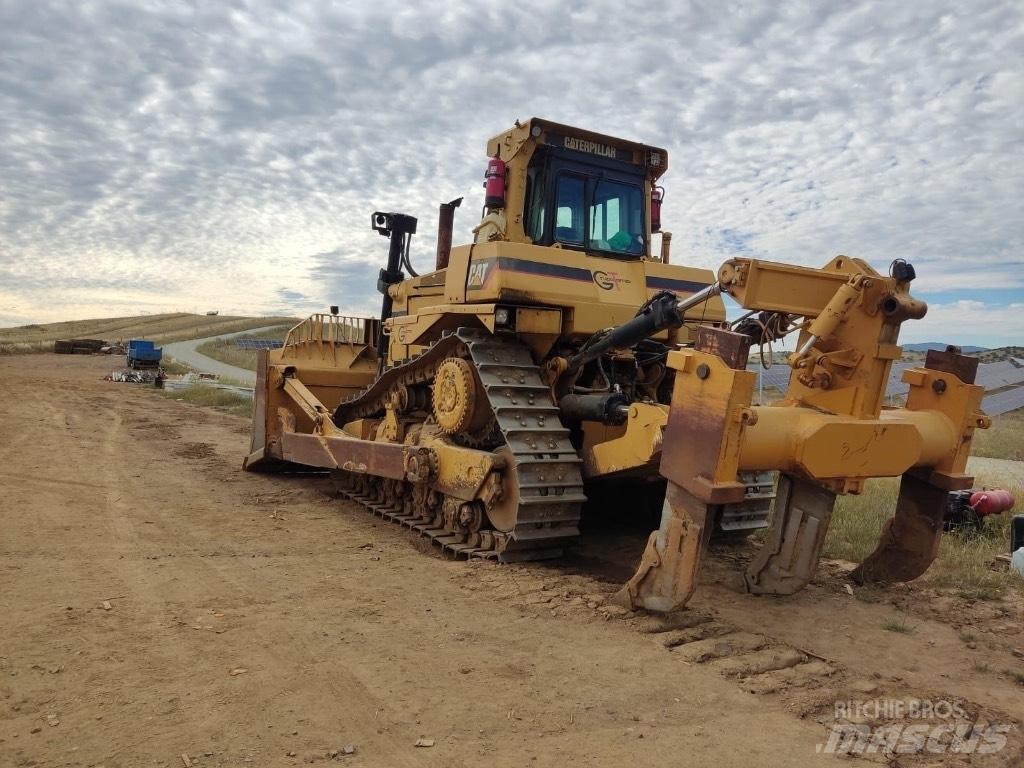 CAT D 9 R Buldožerji goseničarji