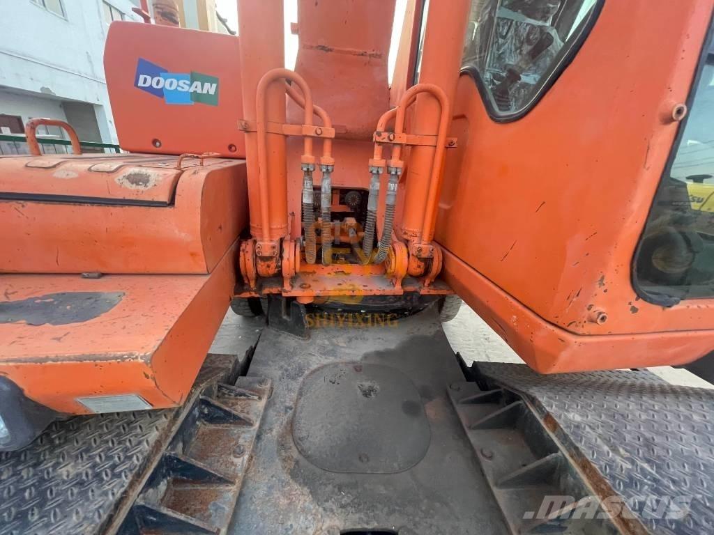 Doosan DH210W-7 Bagri na kolesih