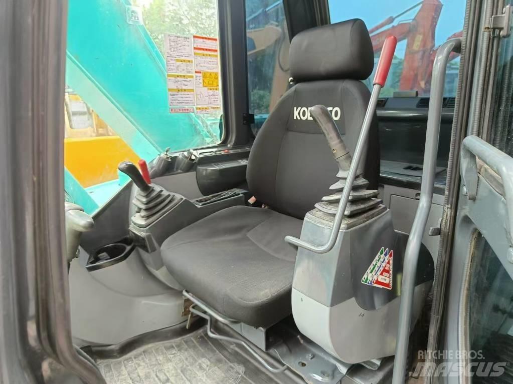 Kobelco SK 75 Midi bagri 7t – 12t
