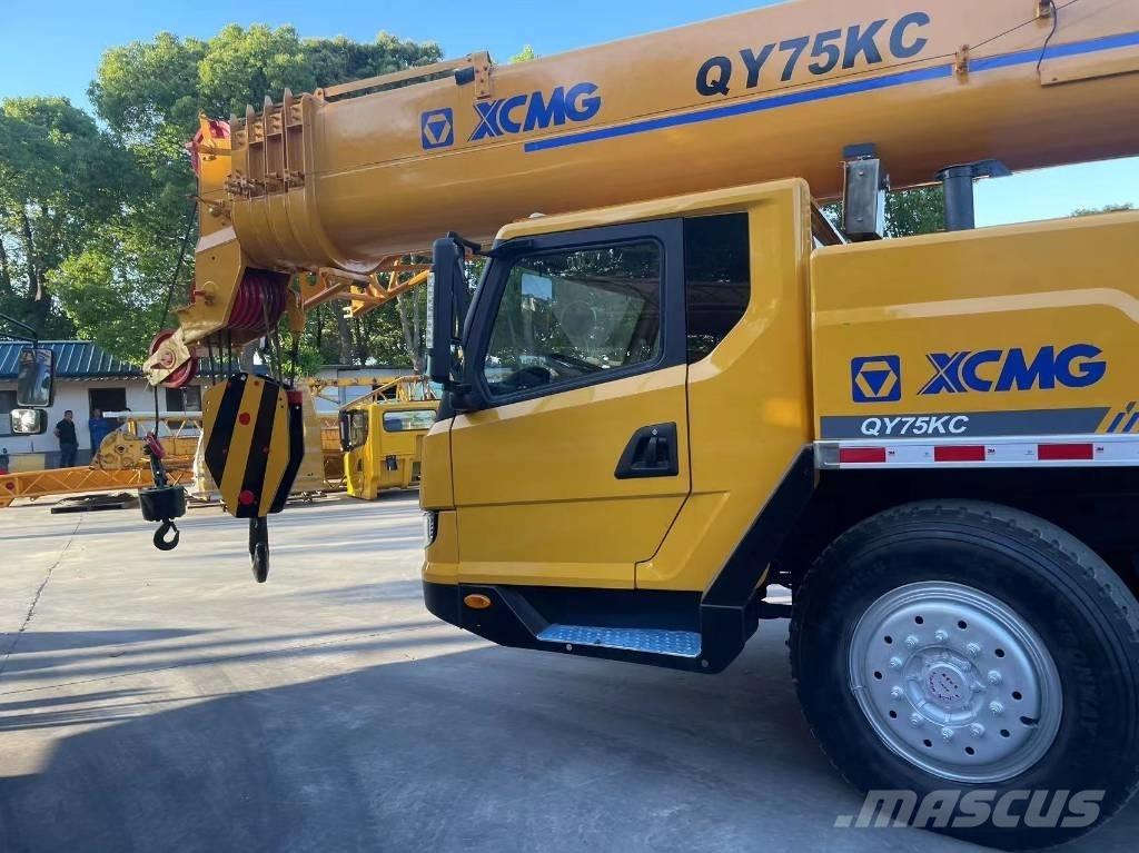 XCMG QY70KC Avtodvigala