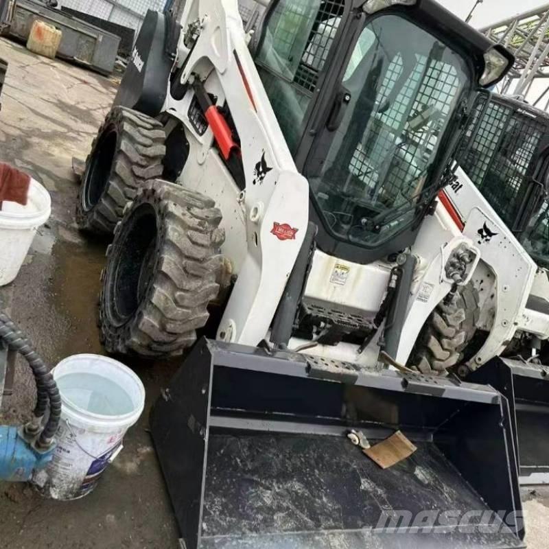 Bobcat S 750 Skid steer mini nakladalci