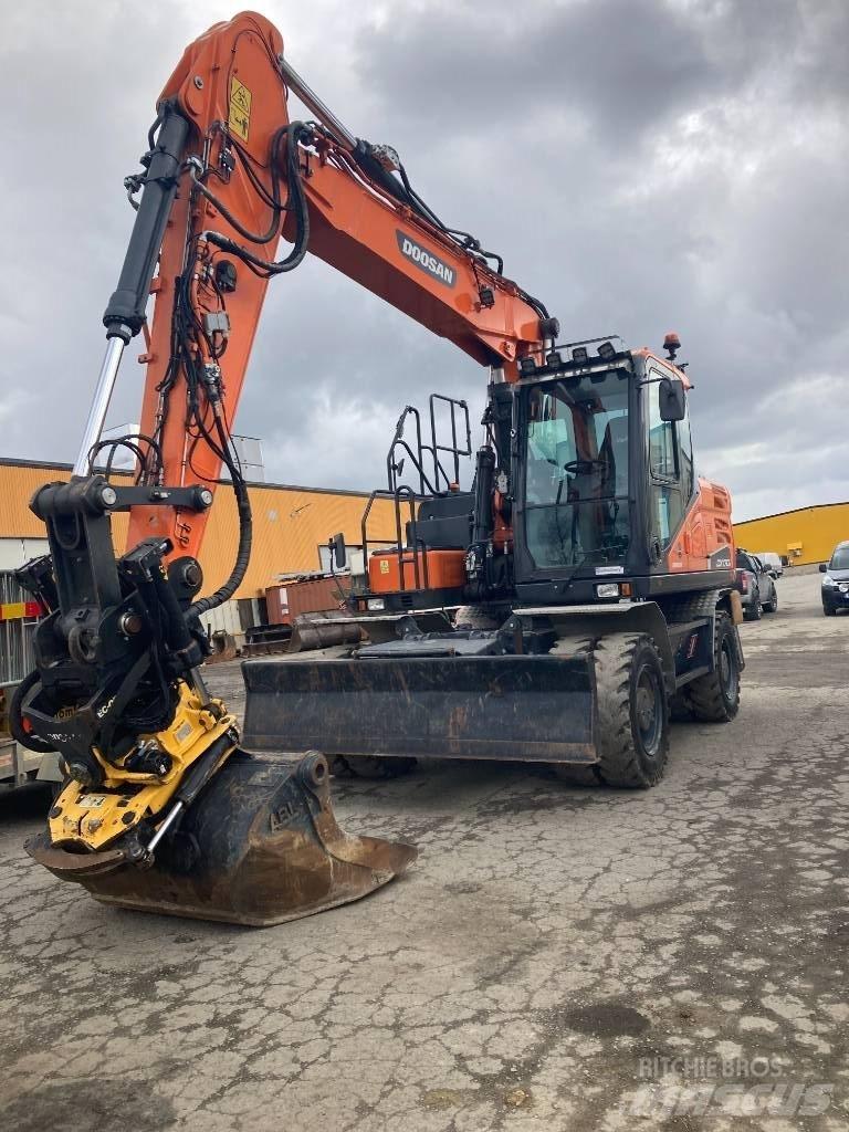 Doosan DX 170 W Bagri na kolesih