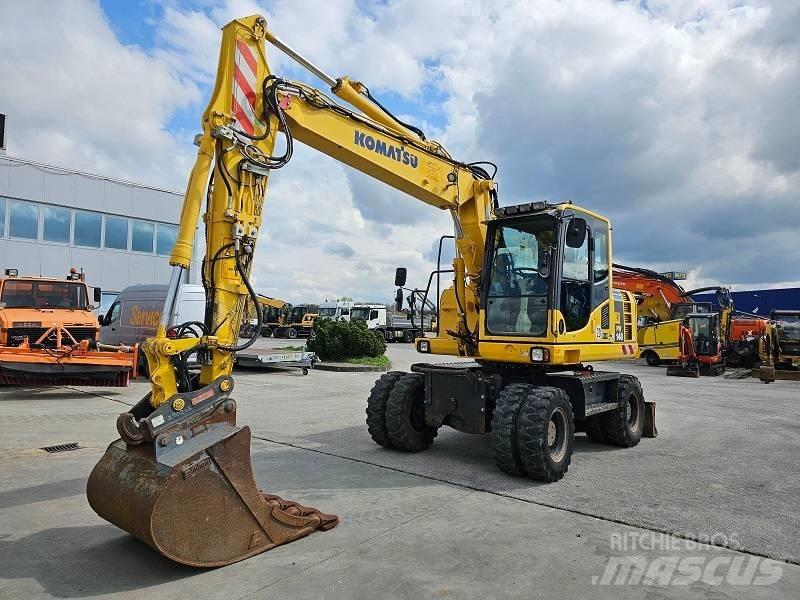 Komatsu PW 148-8 Bagri na kolesih