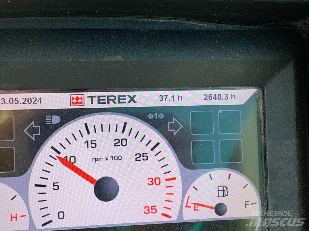 Terex TC 125 Bagri goseničarji