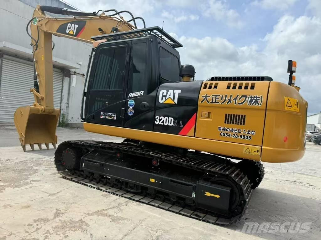 CAT 320 D2 Bagri goseničarji