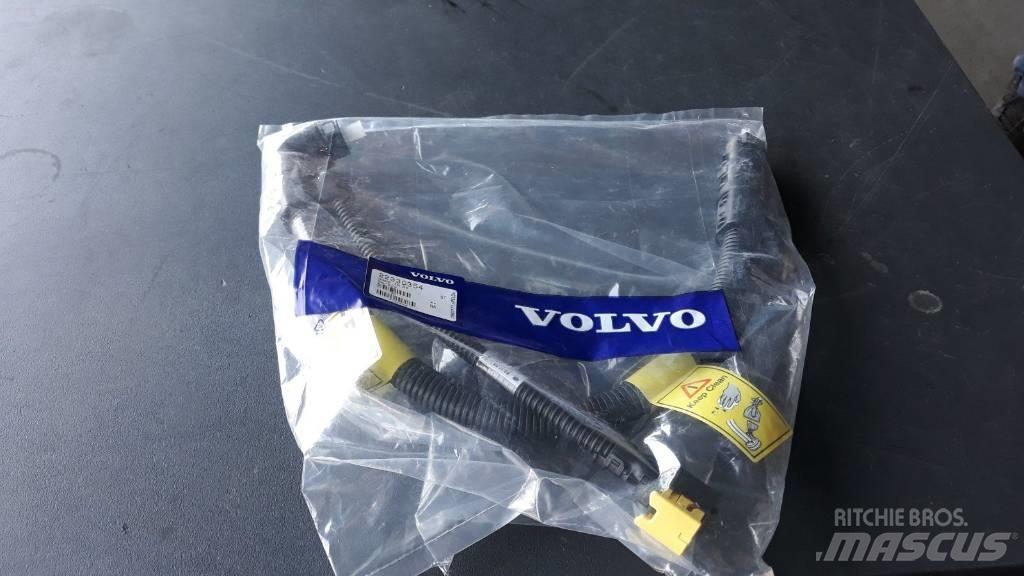Volvo HOSE 22330354 Druge komponente