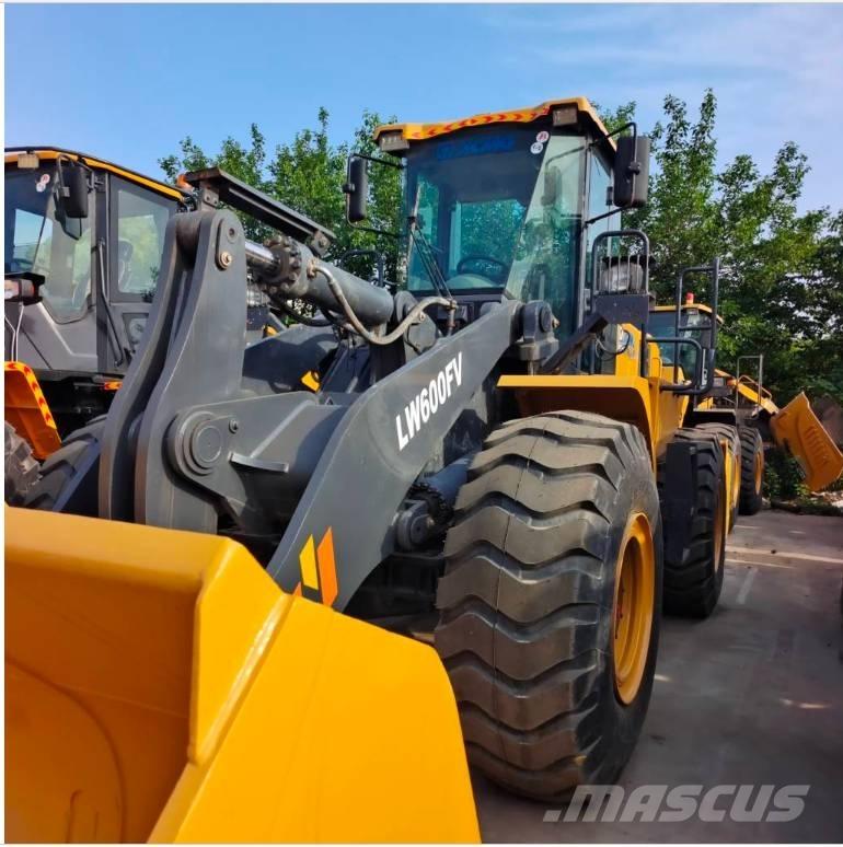 XCMG LW 600 FV Kolesni nakladalci