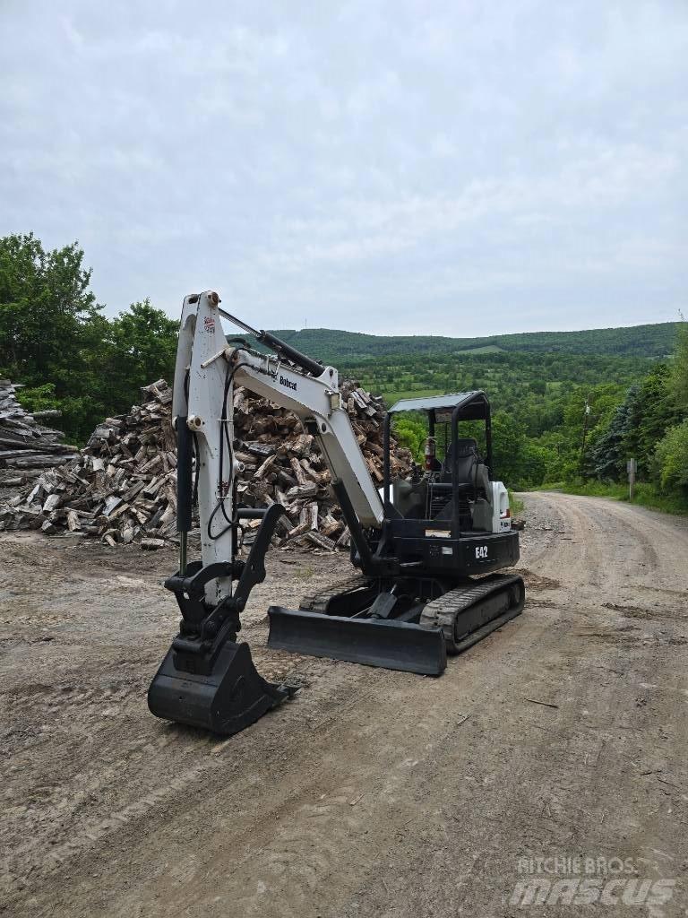 Bobcat E 42 Mini bagri <7t