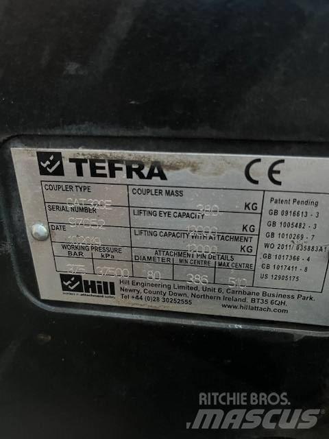  Tefra CAT 320E Hitre spojke