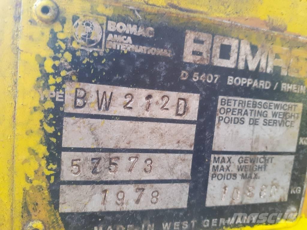 Bomag BW 212 D Kompaktorji tal