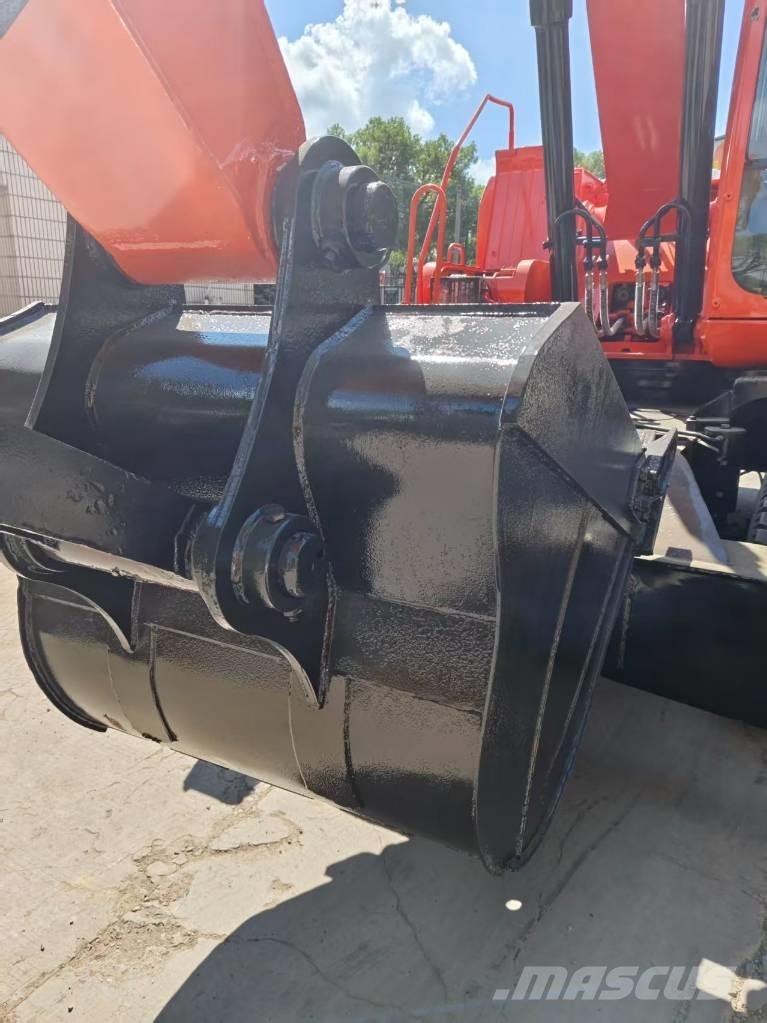 Doosan DH 210 W-7 Bagri na kolesih