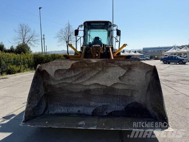 Komatsu WA 380-5H Kolesni nakladalci