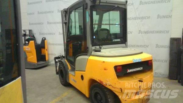 Jungheinrich DFG 430 Dizelski viličarji