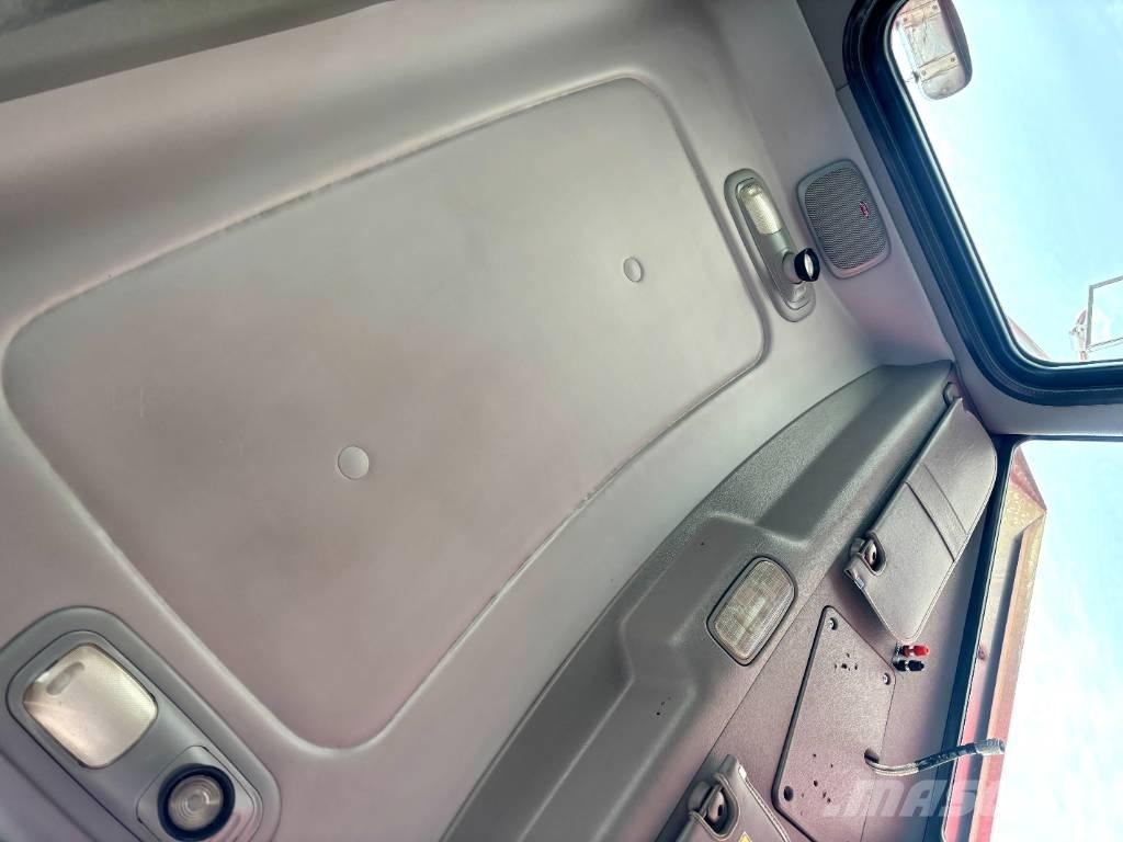 Peterbilt 388 Vlačilci