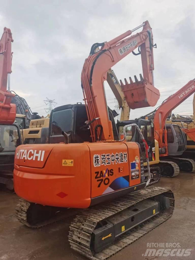 Hitachi ZX 70 Mini bagri <7t