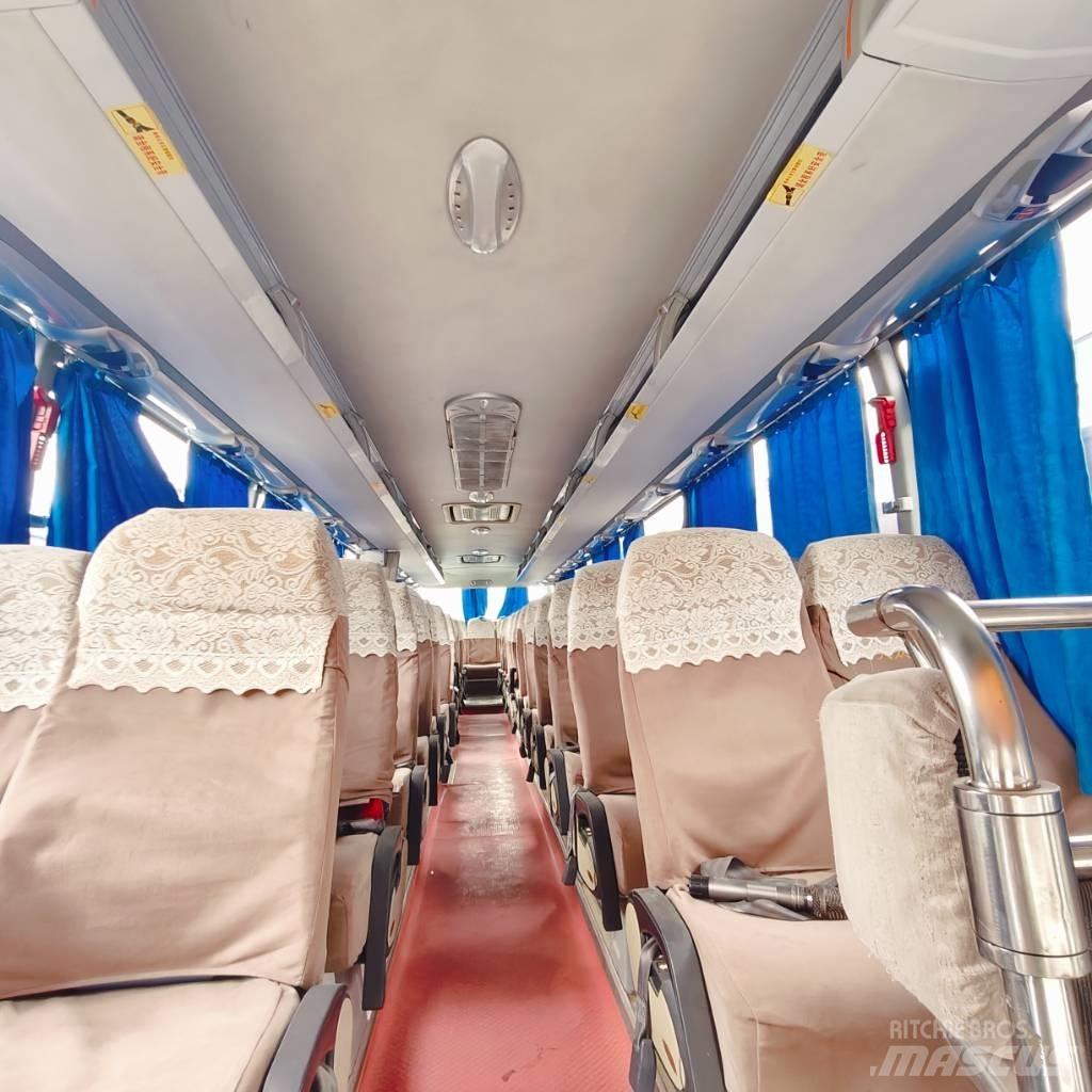Yutong ZK6122H9 Potovalni avtobusi