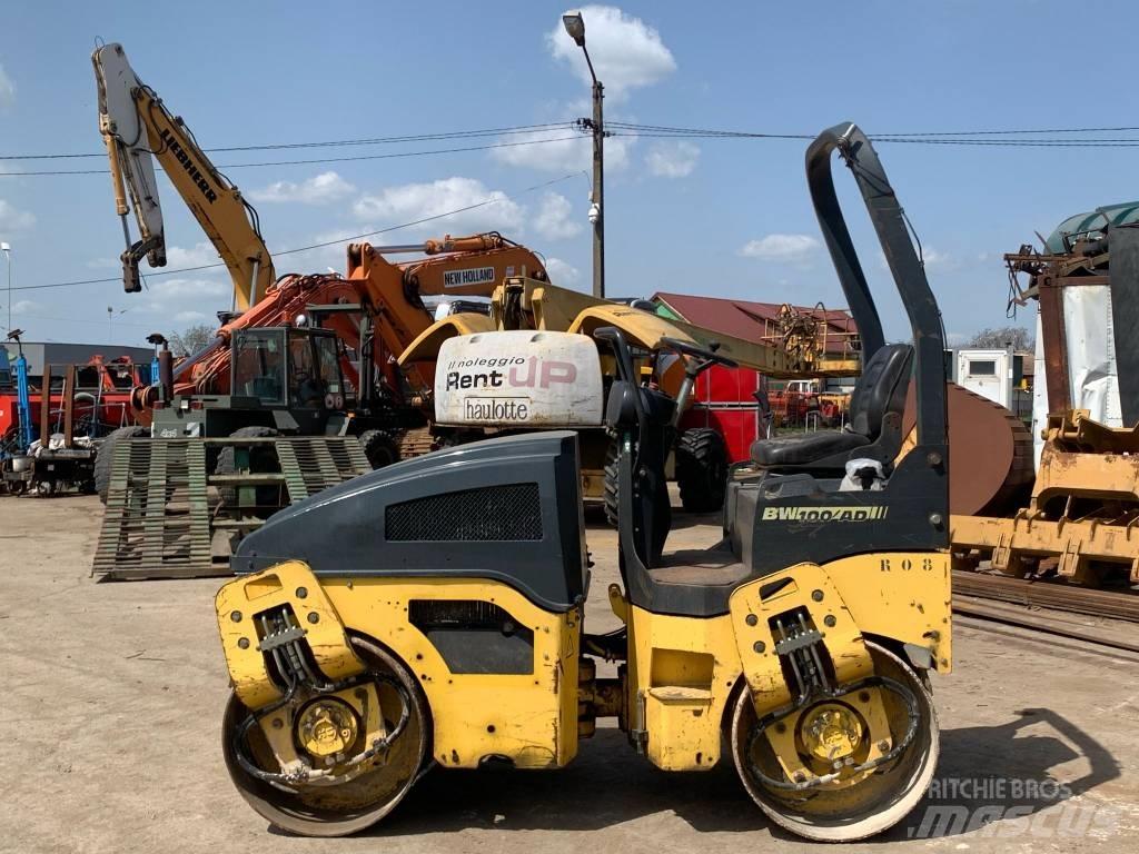 Bomag BW 100 AD-4 Dvojni valjarji