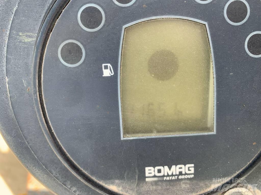 Bomag BW 100 AD-4 Dvojni valjarji
