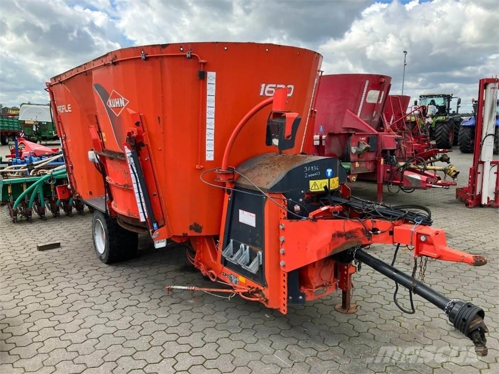 Kuhn Profile 1670 Mešalne hranilnice