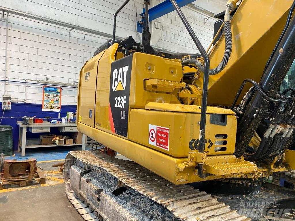CAT 323F LN Bagri goseničarji