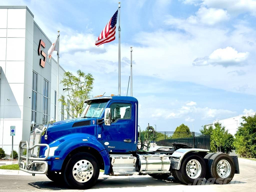 Kenworth T 880 Vlačilci
