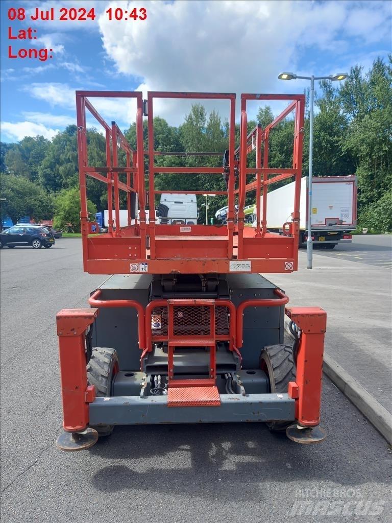 SkyJack SJ 6832 RT Škarjaste dvižne ploščadi