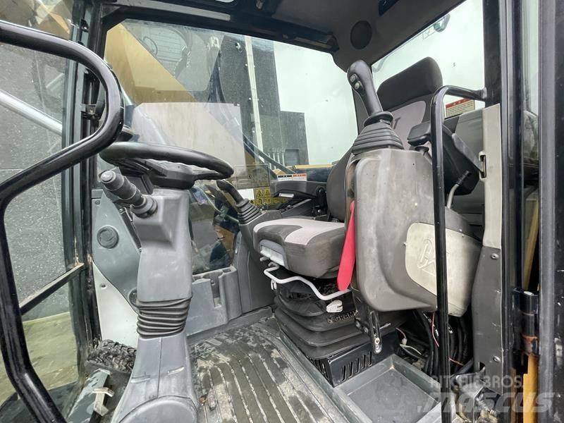 CAT M 314 F Bagri na kolesih
