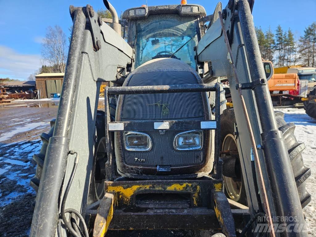 Valtra T171 Traktorji