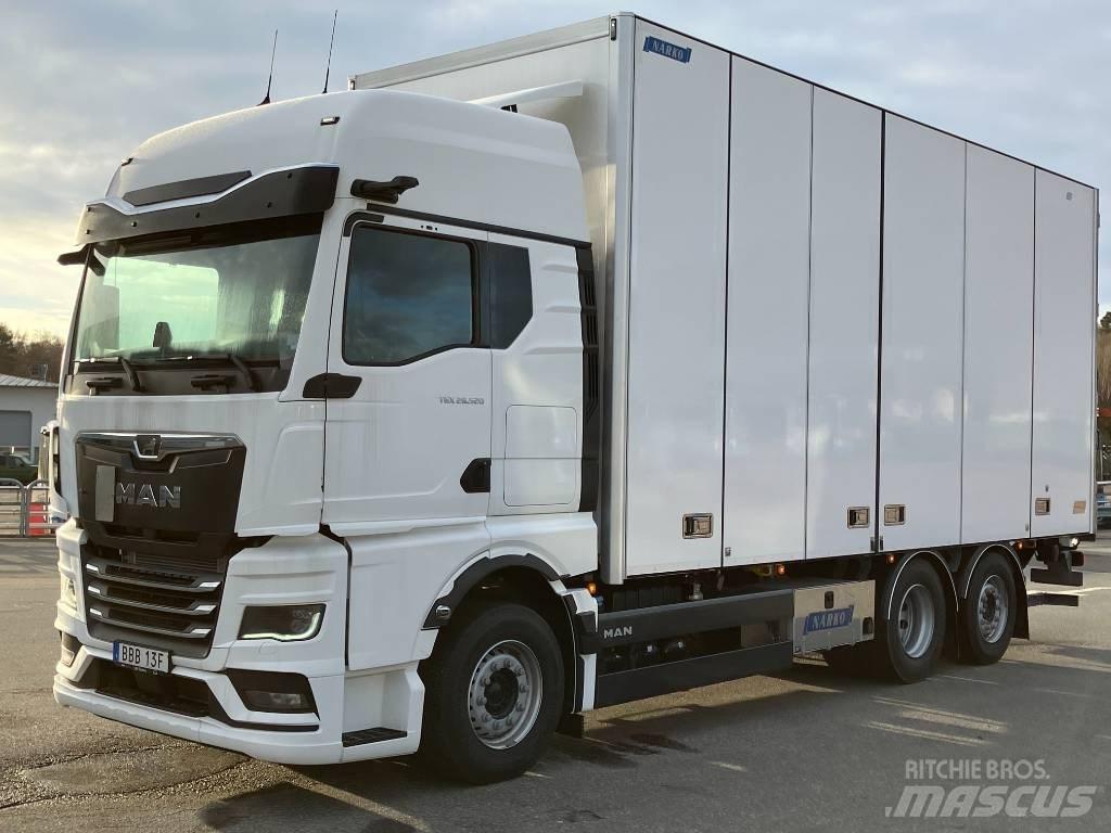MAN TGX 26.520 Tovornjaki zabojniki