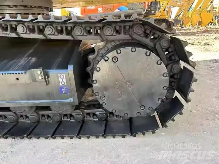 Komatsu PC 400 Bagri goseničarji