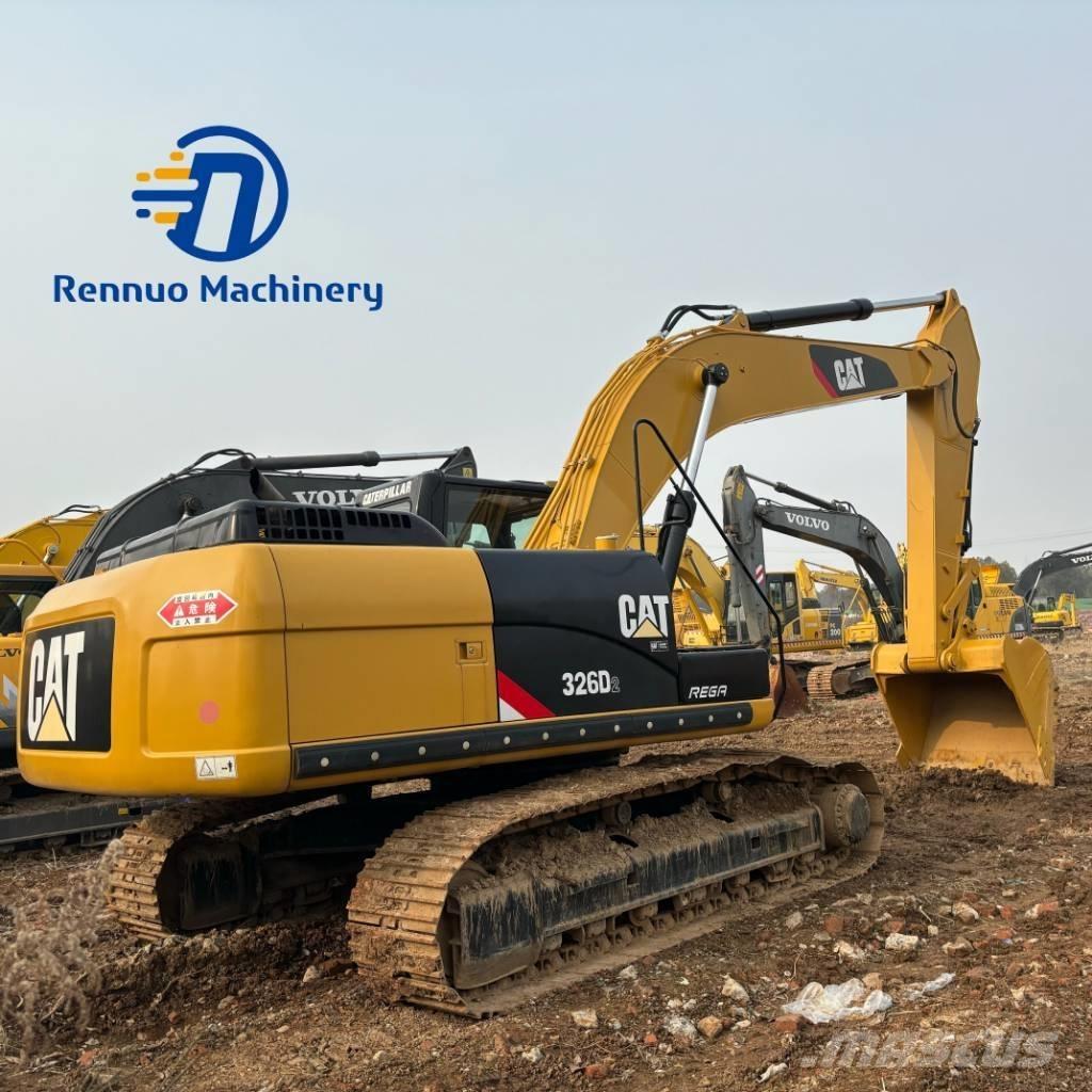 CAT 326D2 Bagri goseničarji