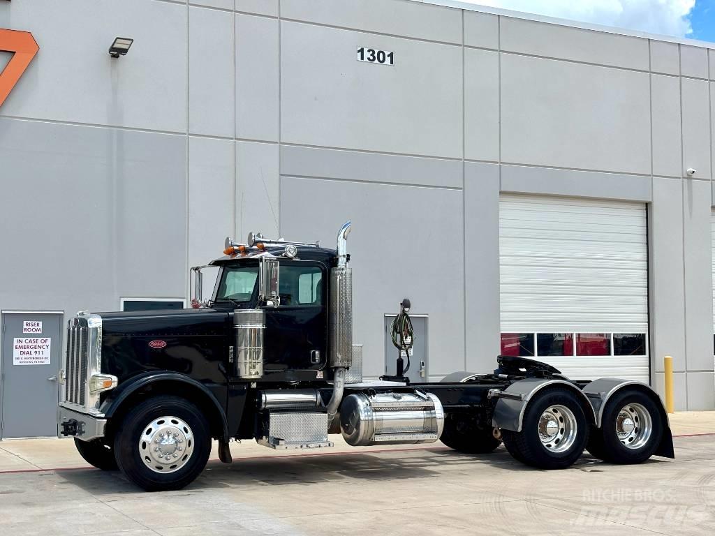 Peterbilt 388 Vlačilci