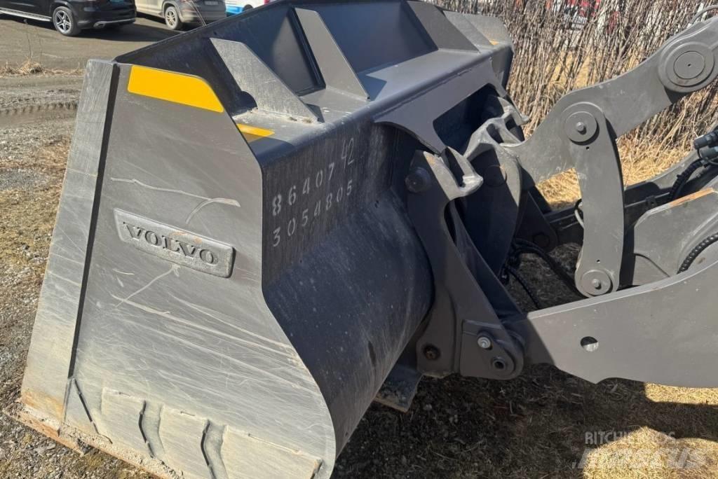 Volvo L70H2 Kolesni nakladalci