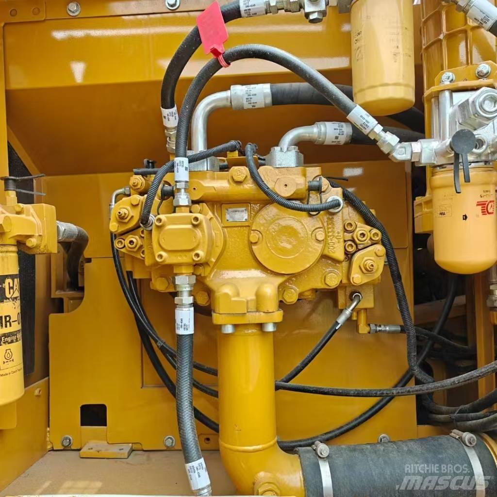 CAT 329 D Bagri goseničarji