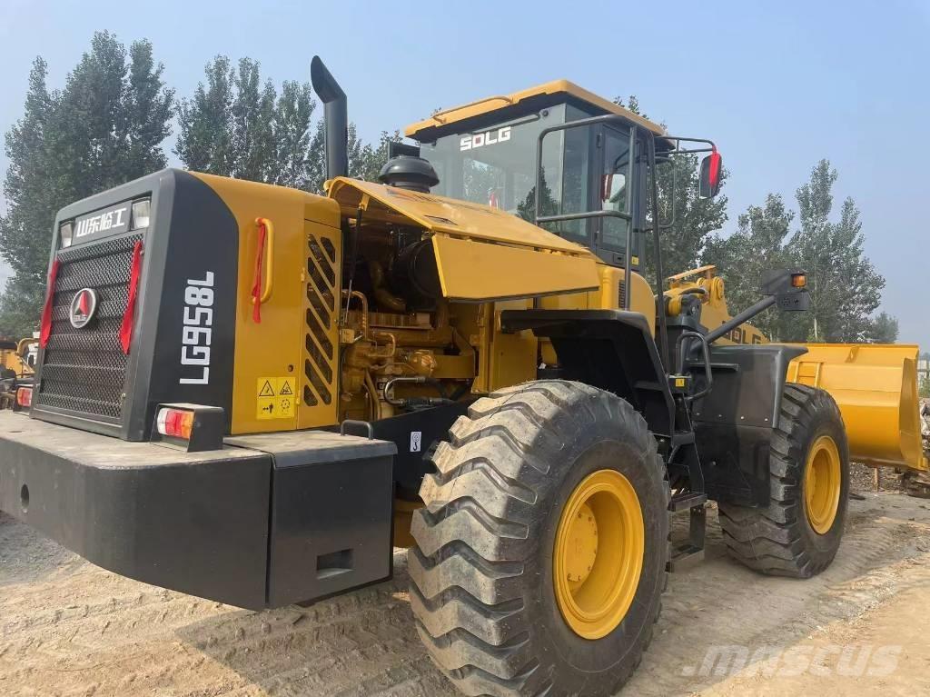 SDLG LG 958 F Kolesni nakladalci